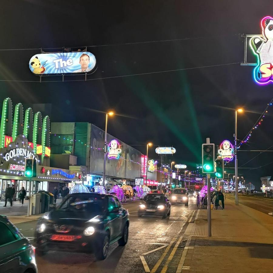 Bradburys Of Blackpool Exterior photo